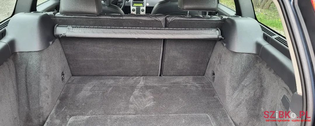 2005' Volvo V50 Ver-2-0D photo #3