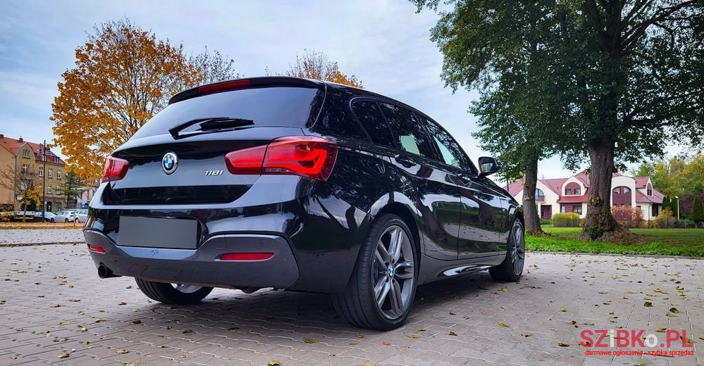 2019' BMW 1 Series 118I M Sport Shadow photo #4