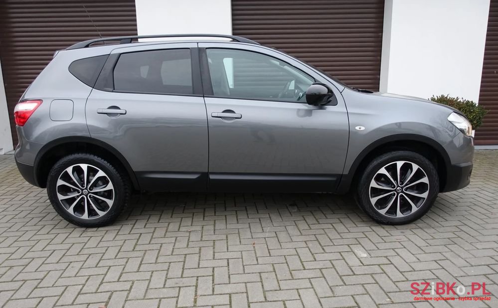 2014' Nissan Qashqai photo #5