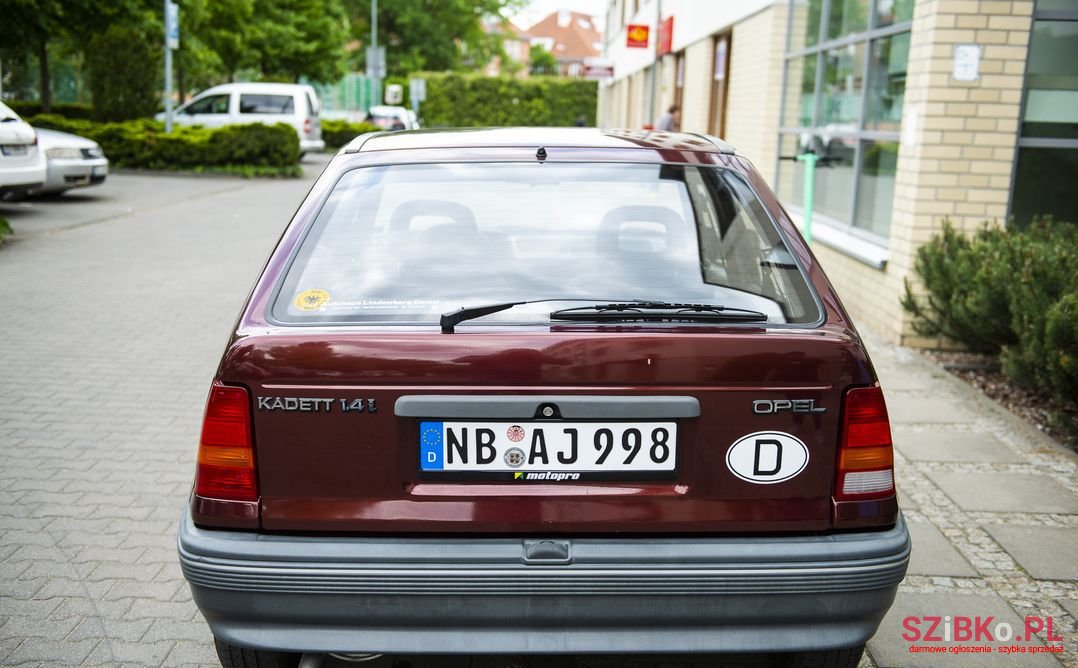 1991' Opel Kadett photo #5