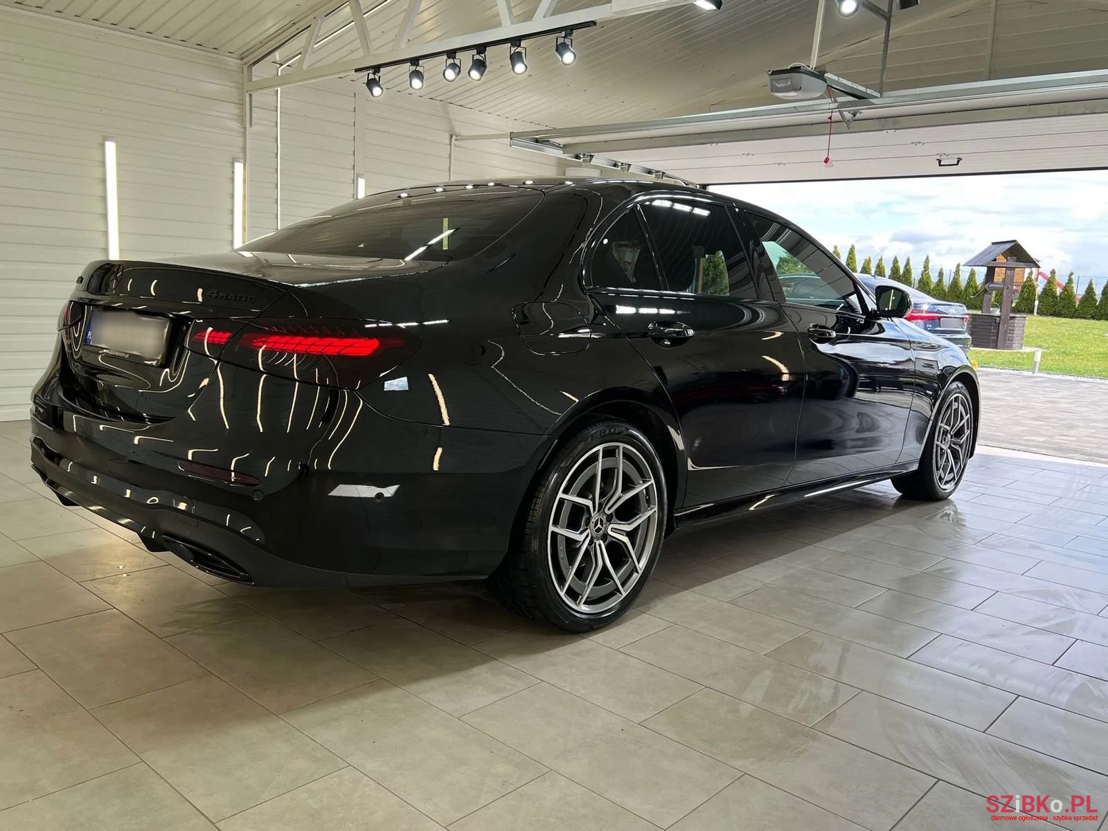 2020' Mercedes-Benz E-Class photo #6