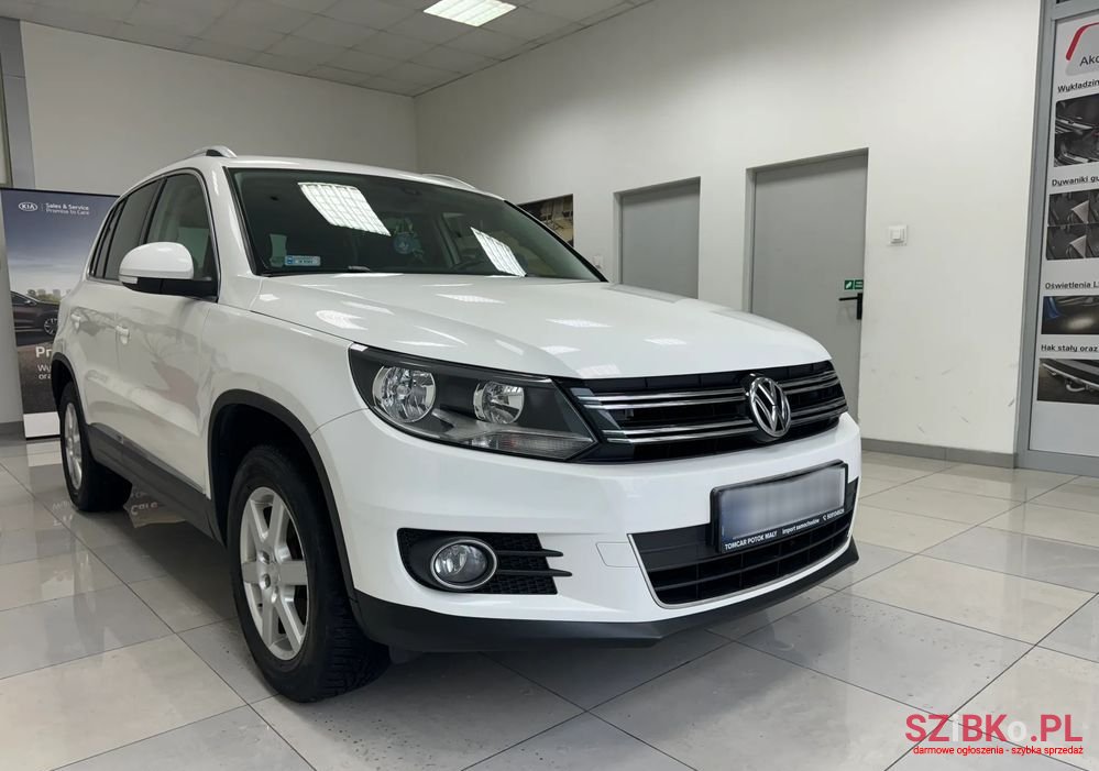 2012' Volkswagen Tiguan photo #1