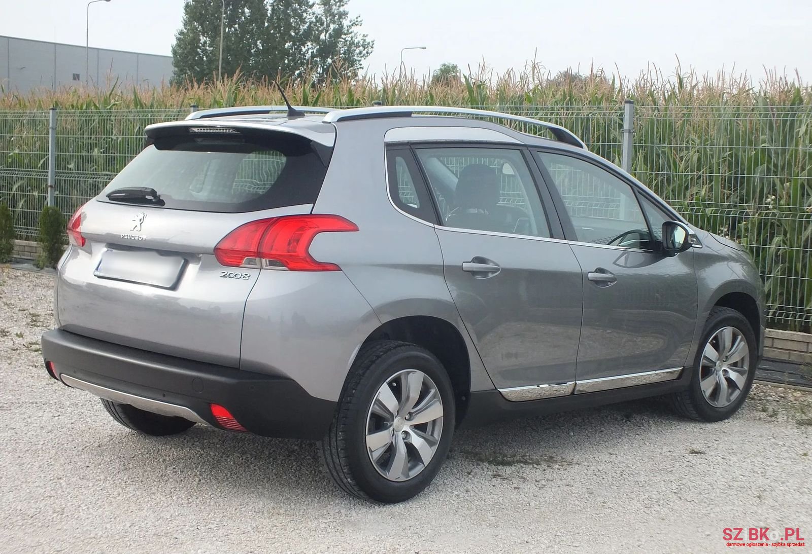 2014' Peugeot 2008 photo #4