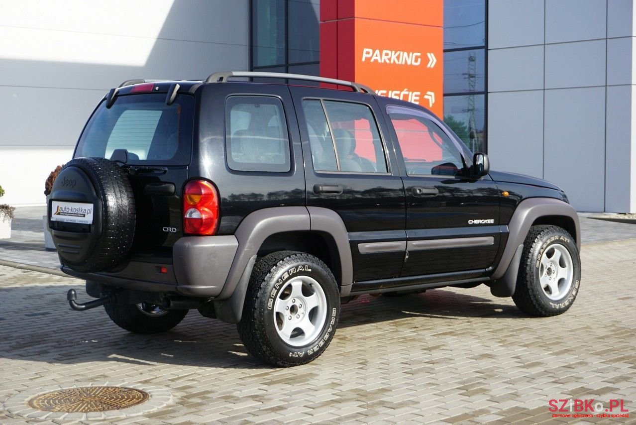 2004' Jeep Cherokee photo #3