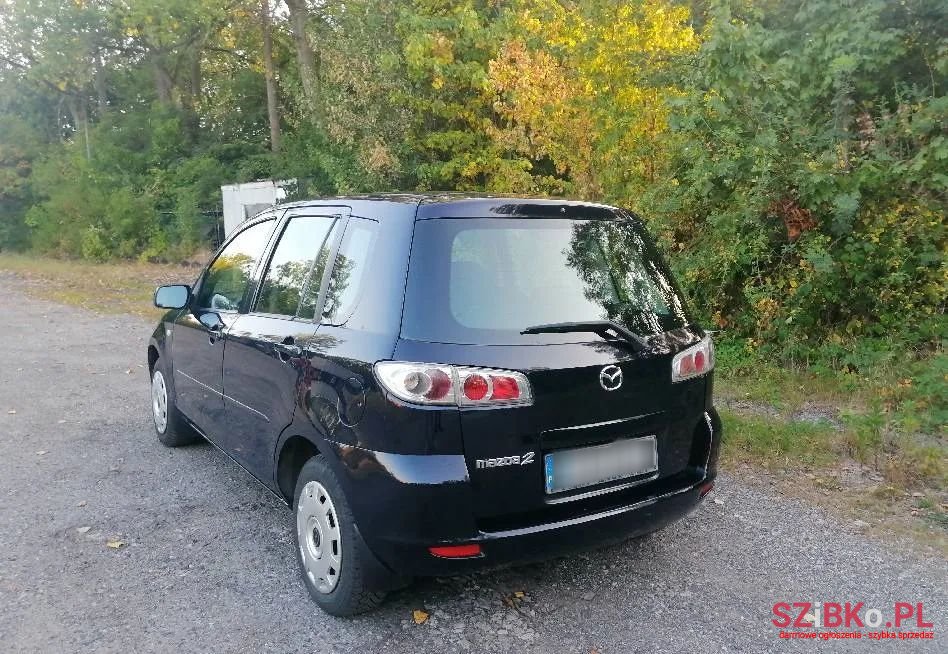 2006' Mazda 2 1.4 Exclusive photo #2