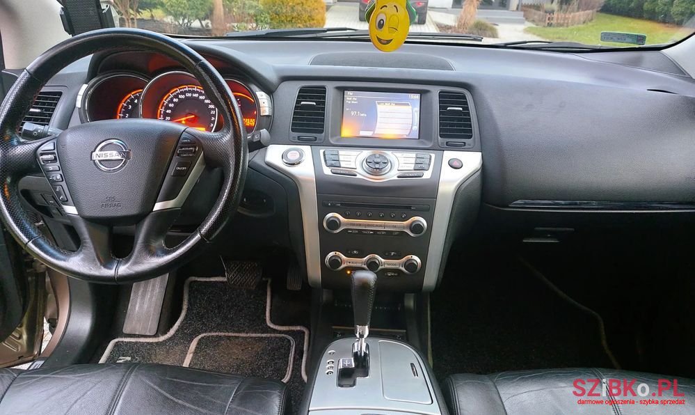 2010' Nissan Murano 2.5 D Premium photo #3