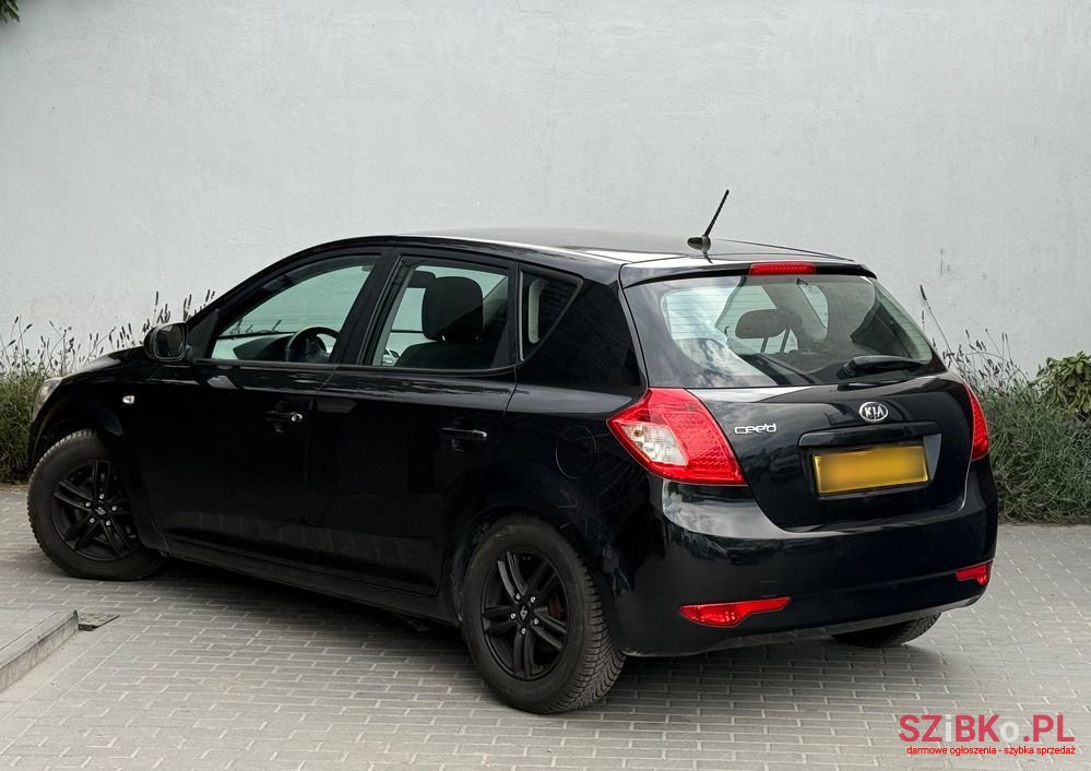 2010' Kia Ceed photo #4