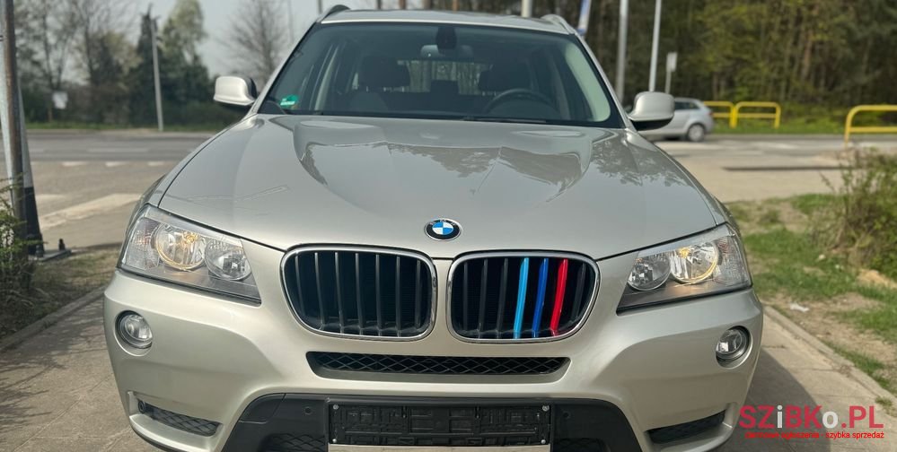 2011' BMW X3 Xdrive20D photo #2