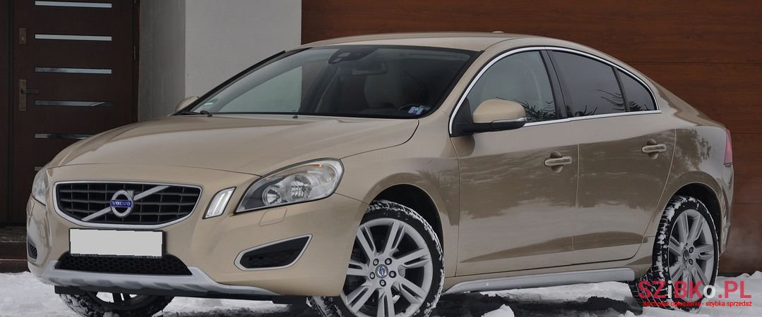 2011' Volvo S60 photo #2