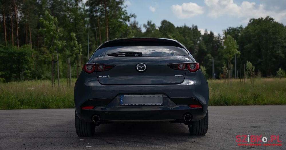 2022' Mazda 3 photo #6