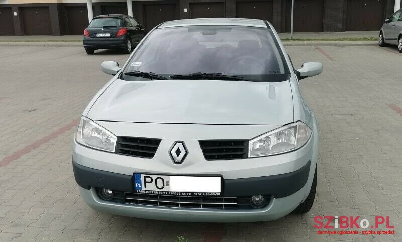 2003' Renault Megane photo #2