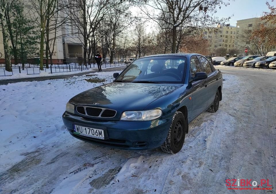 1997' Daewoo Nubira photo #1