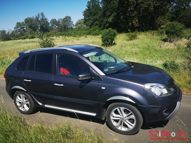 2010' Renault Koleos photo #1