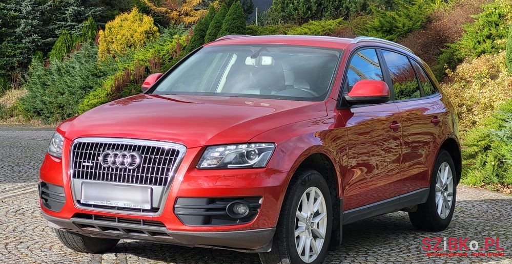 2010' Audi Q5 photo #2
