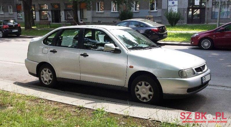 1997' SEAT Cordoba photo #1