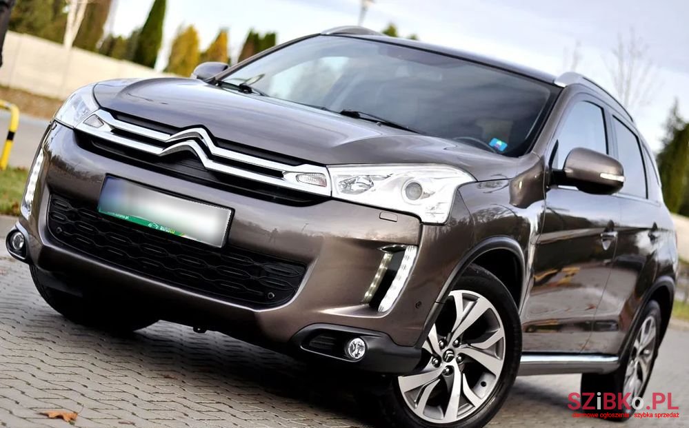 2012' Citroen C4 Aircross photo #2