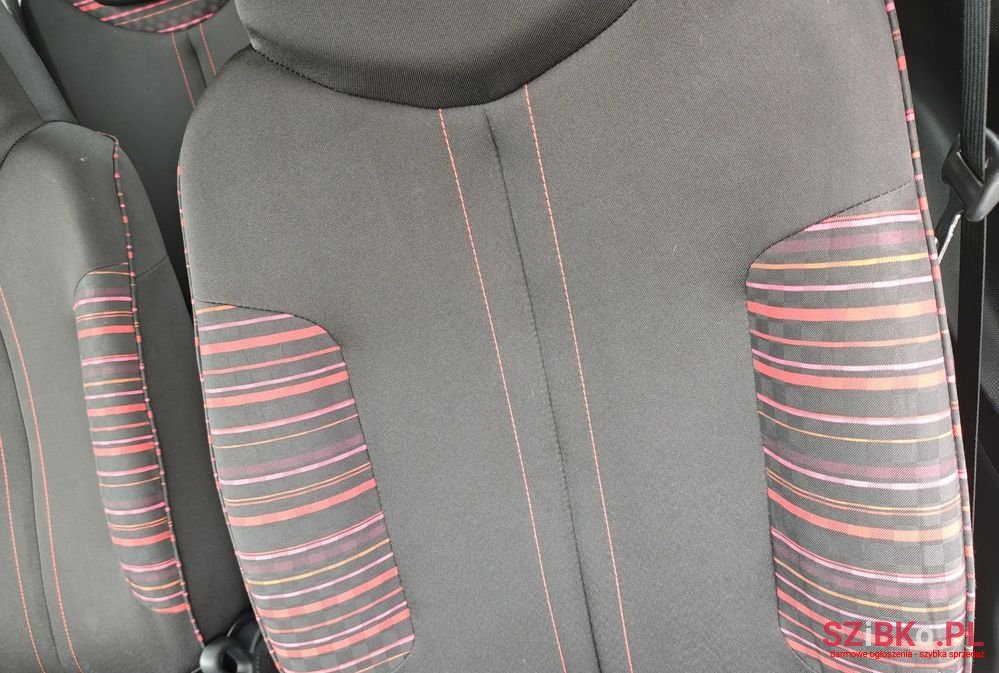 2014' Citroen C1 1.0 Vti Live photo #6