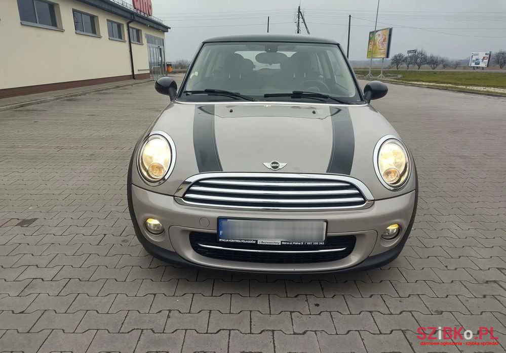 2013' MINI Cooper D Baker Street photo #5