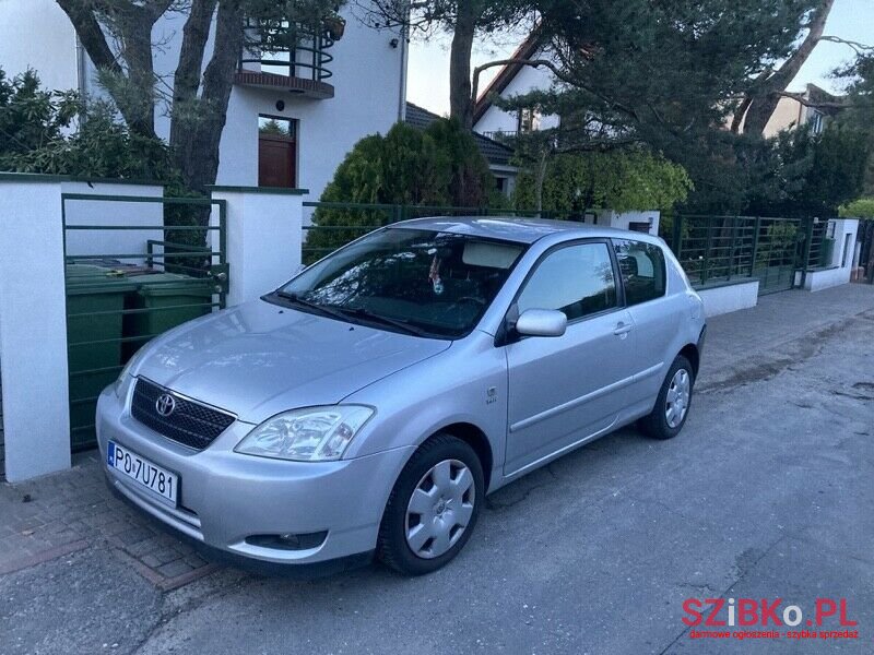 2002' Toyota Corolla photo #1