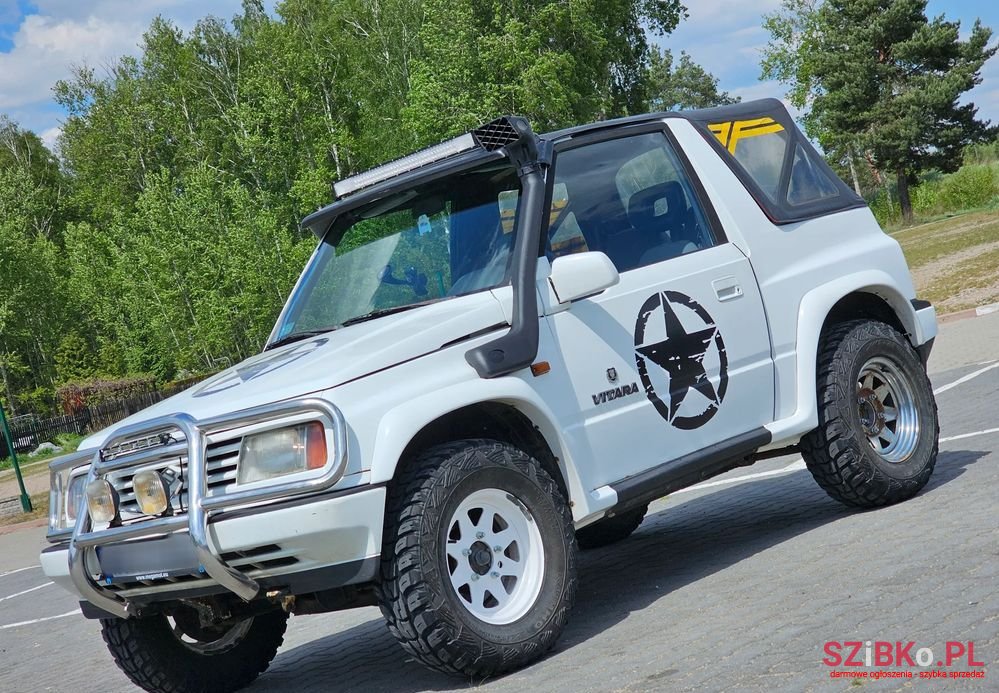 1993' Suzuki Vitara photo #1