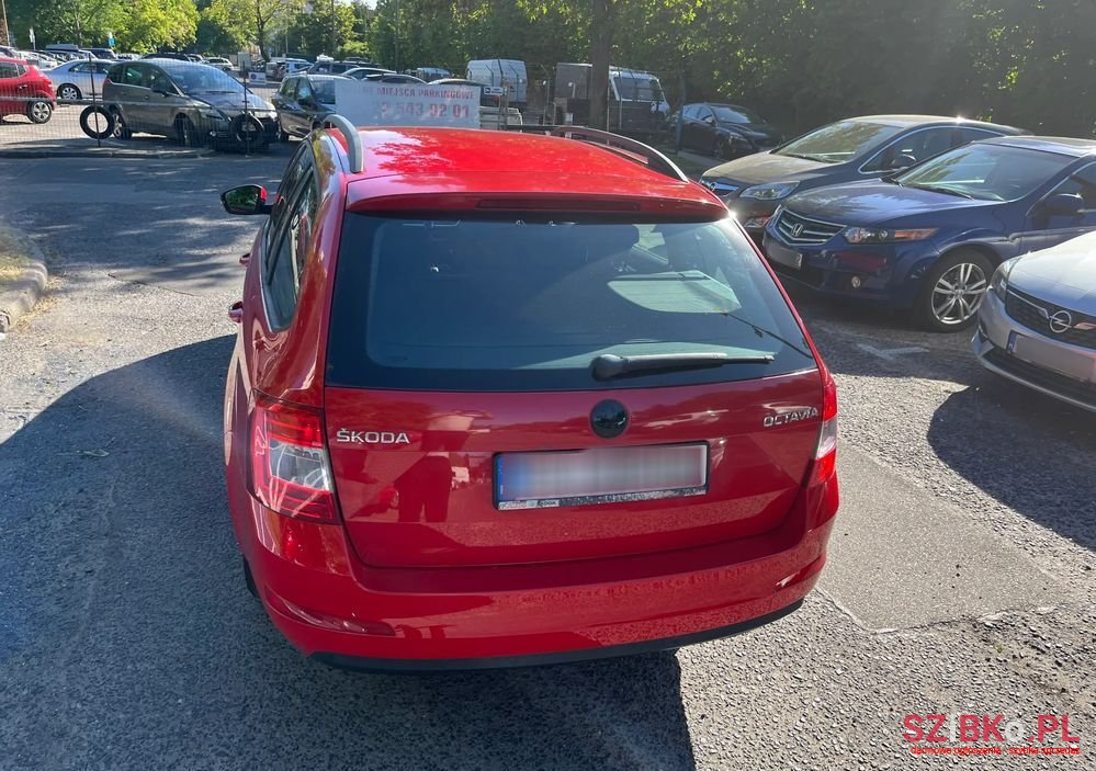2013' Skoda Octavia 1.6 Tdi Ambition photo #4