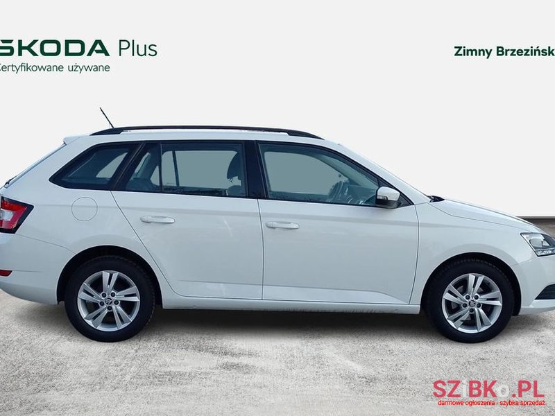2021' Skoda Fabia 1.0 Tsi Ambition photo #6