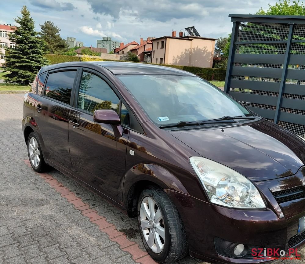 2007' Toyota Corolla Verso 1.8 Luna photo #3