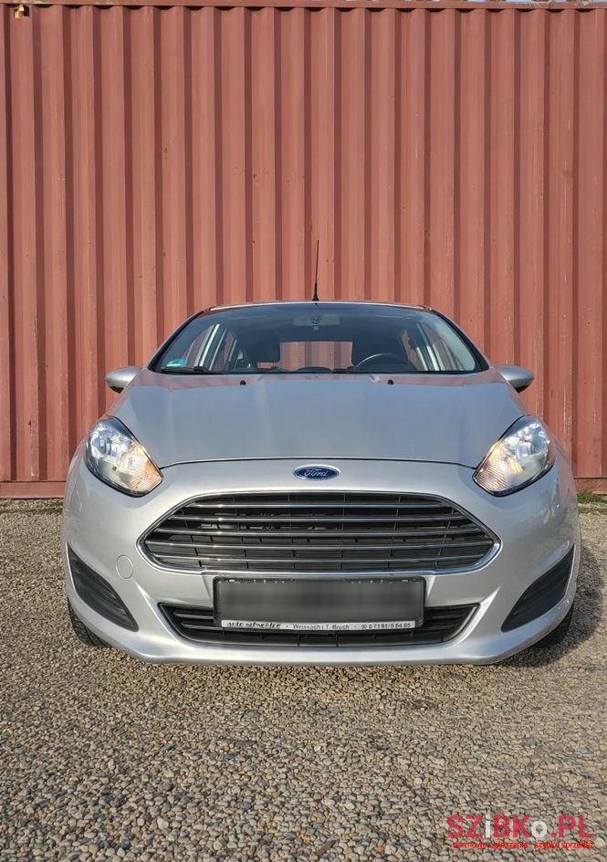2013' Ford Fiesta photo #3