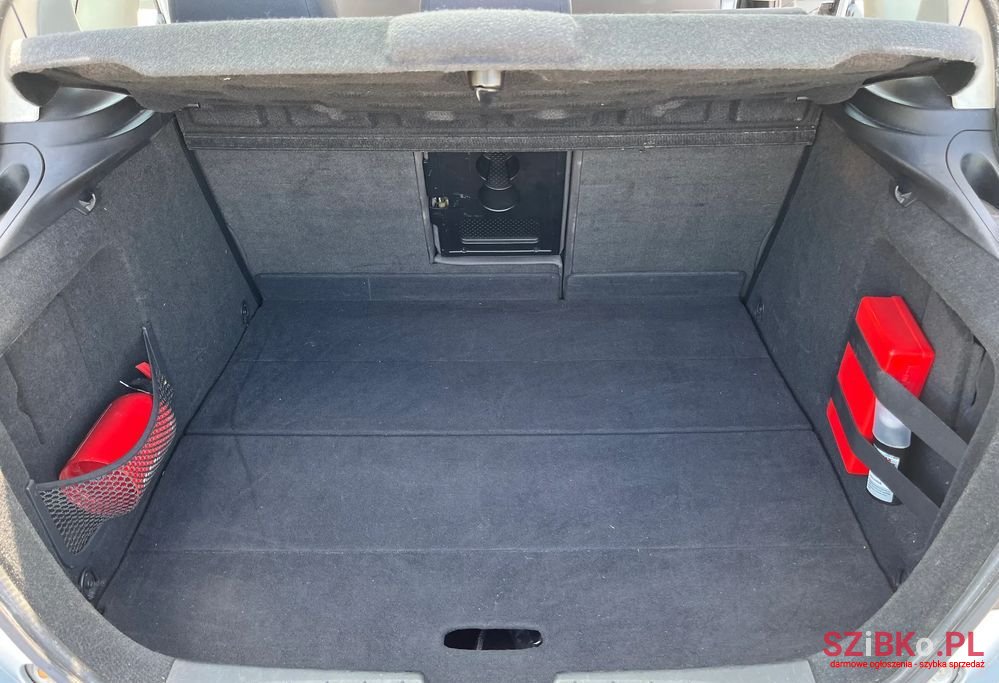 2005' SEAT Toledo photo #2