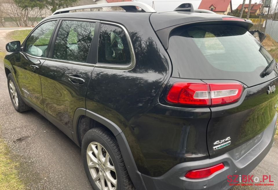 2015' Jeep Cherokee photo #6