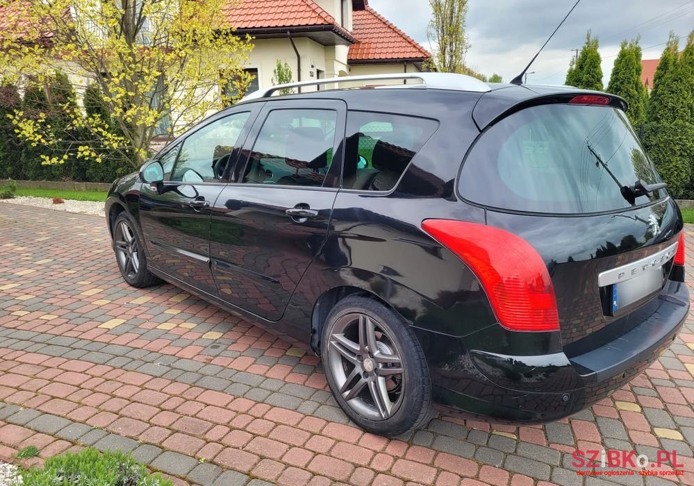 2012' Peugeot 308 photo #4