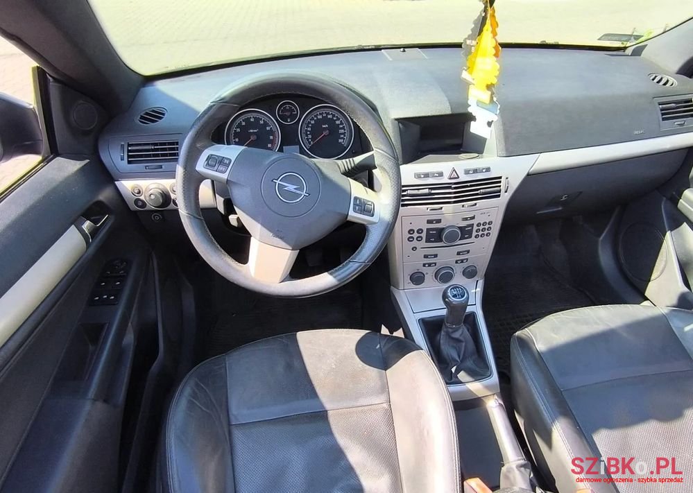 2007' Opel Astra photo #4