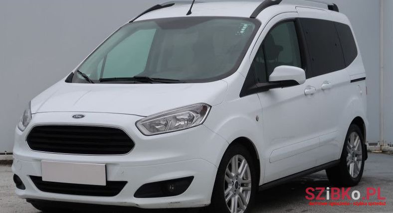 2017' Ford Tourneo Courier photo #1