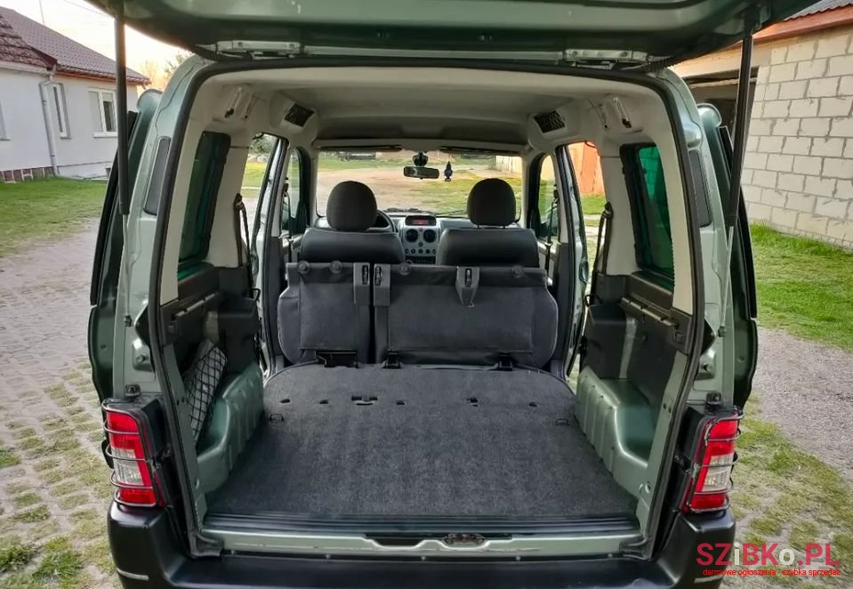 2006' Peugeot Partner photo #6