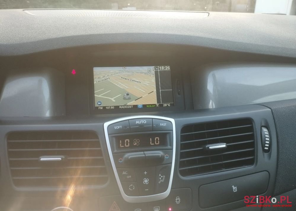 2011' Renault Laguna 2.0 Authentique photo #6