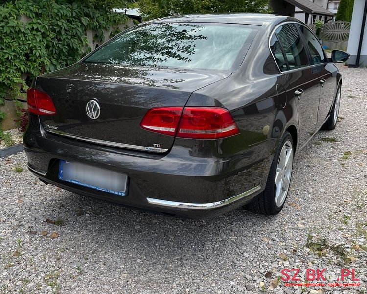 2013' Volkswagen Passat Variant photo #5