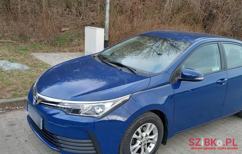 2018' Toyota Corolla 1.33 Active photo #2
