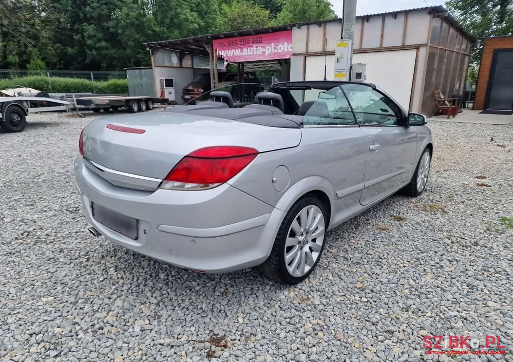 2007' Opel Astra photo #4