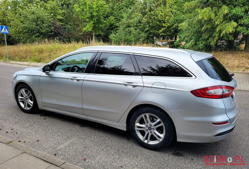 2014' Ford Mondeo photo #2