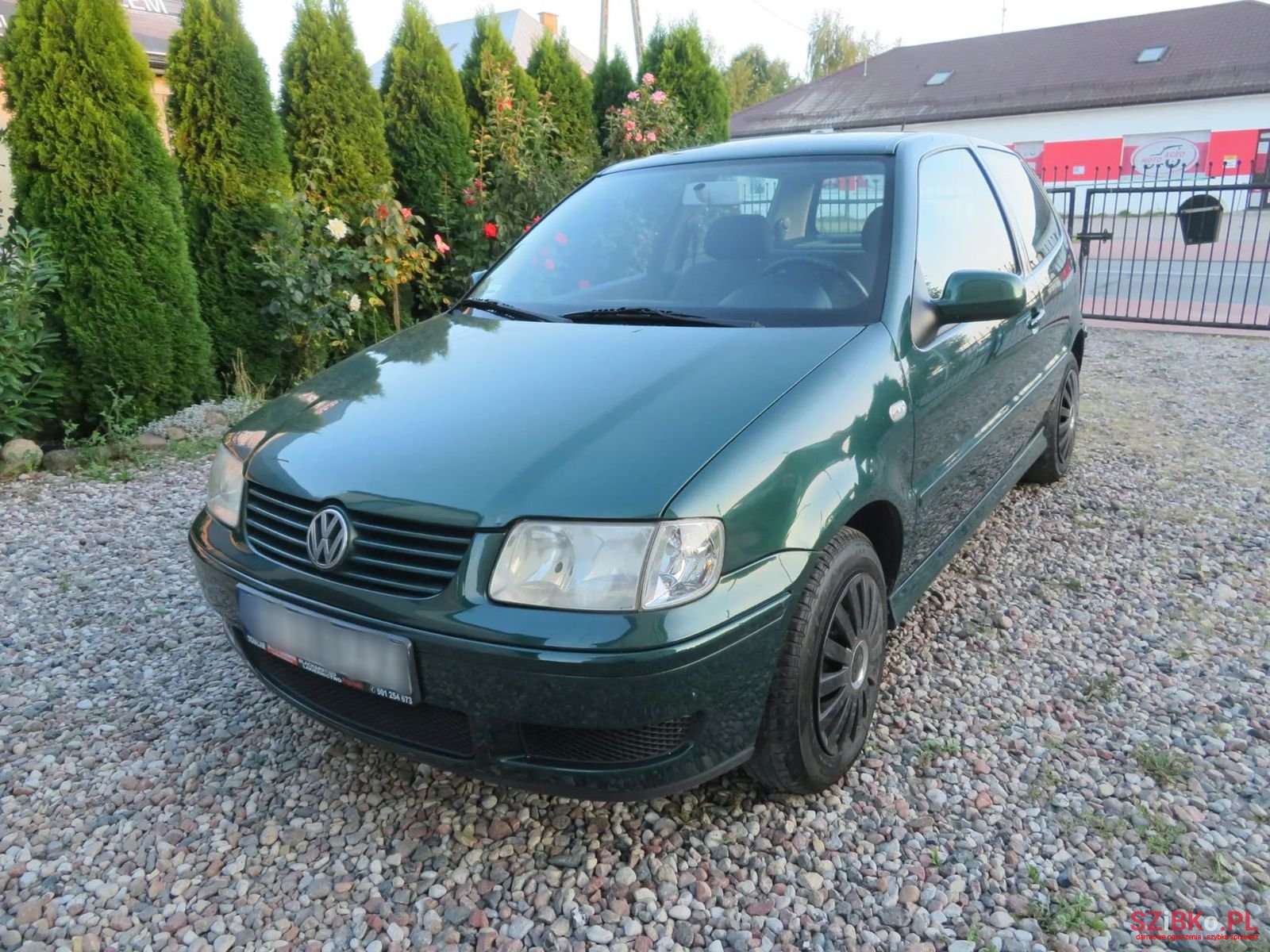 2001' Volkswagen Polo photo #1