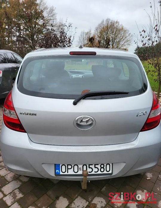 2011' Hyundai i20 photo #4