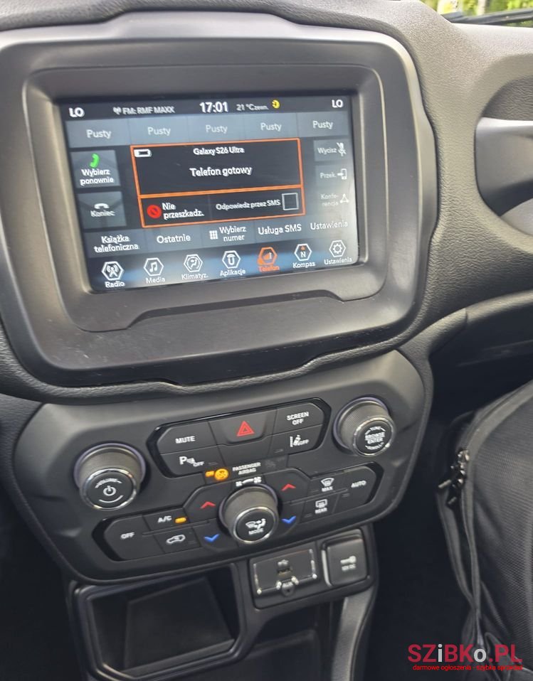 2018' Jeep Renegade photo #5