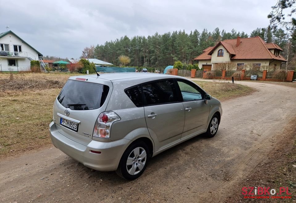 2007' Toyota Corolla Verso photo #6