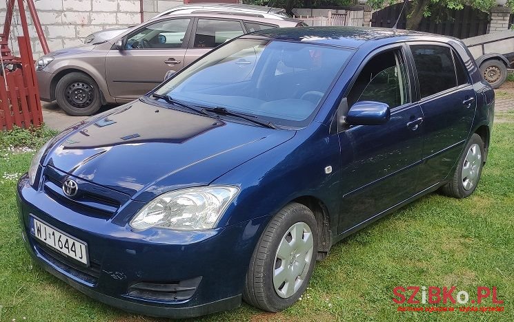 2006' Toyota Corolla photo #2