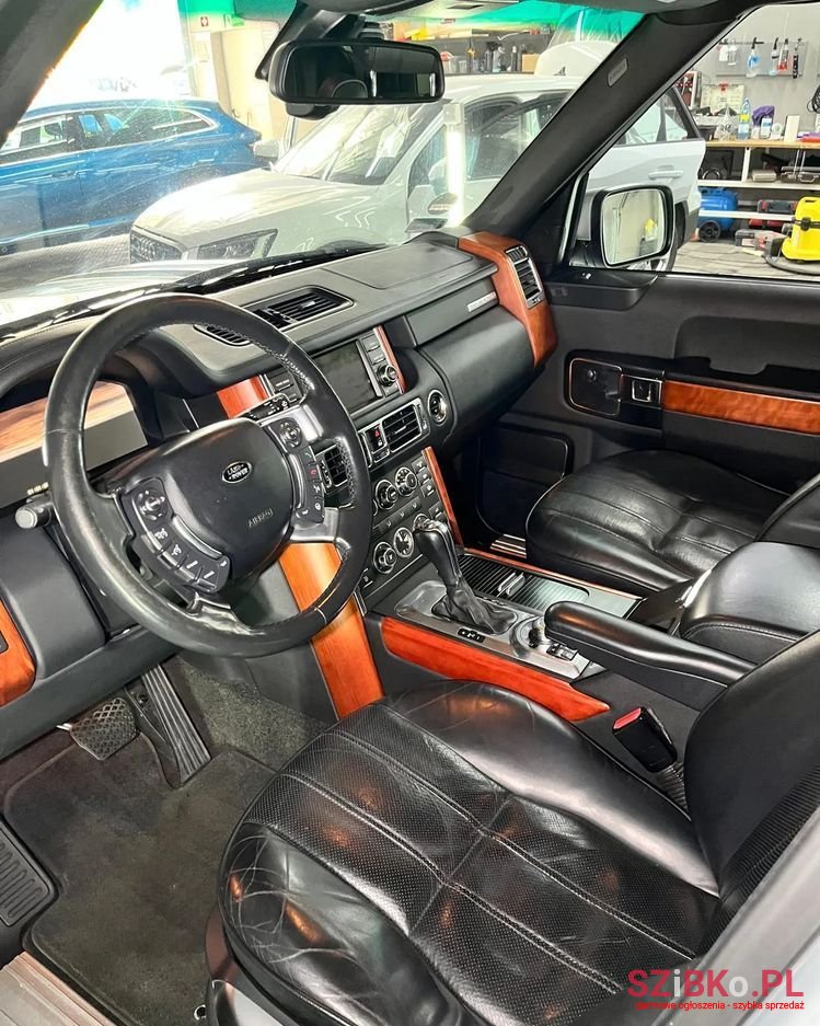 2012' Land Rover Range Rover photo #6