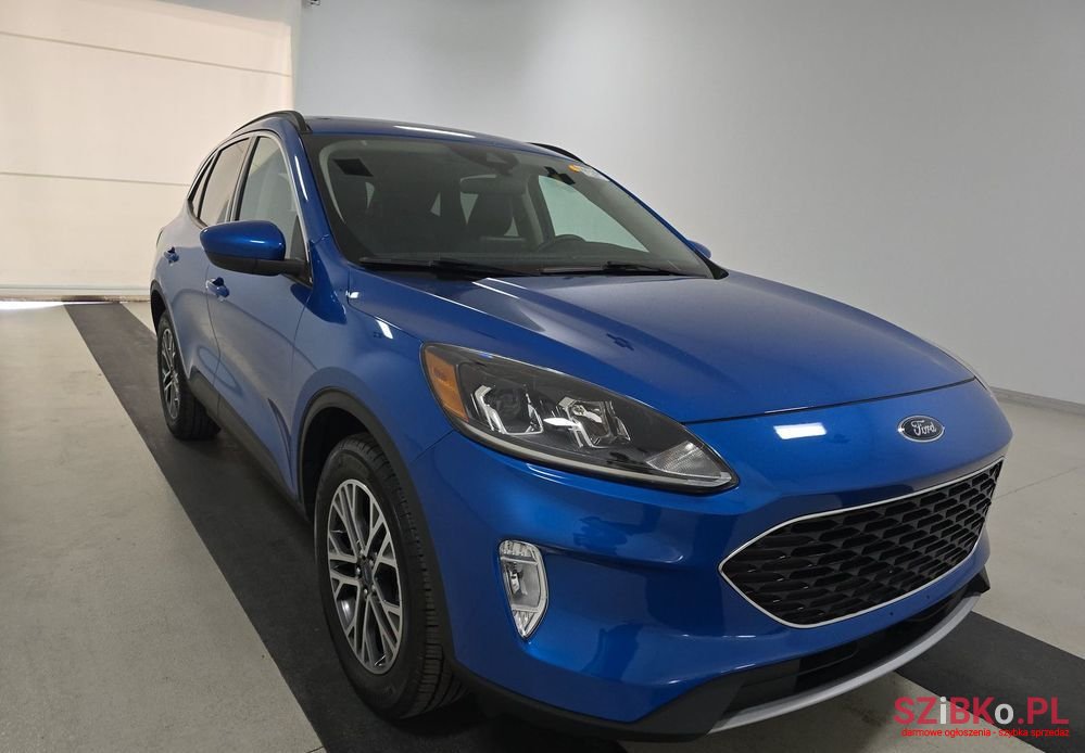 2020' Ford Escape 2.0 Ecoboost photo #3