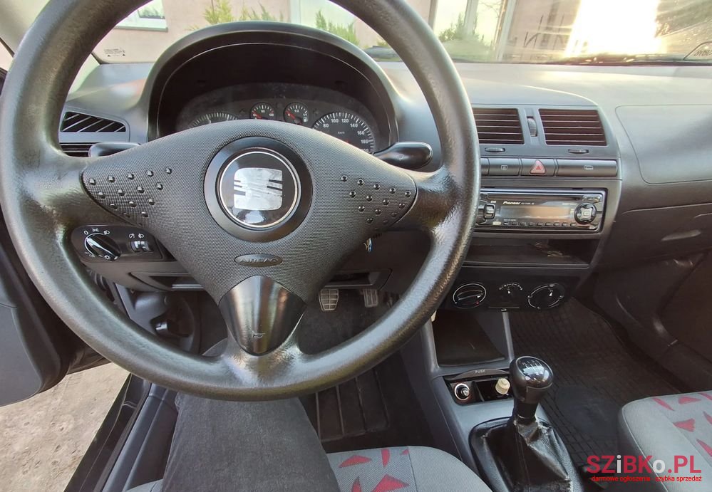 2000' SEAT Cordoba 1.4 Stella photo #5