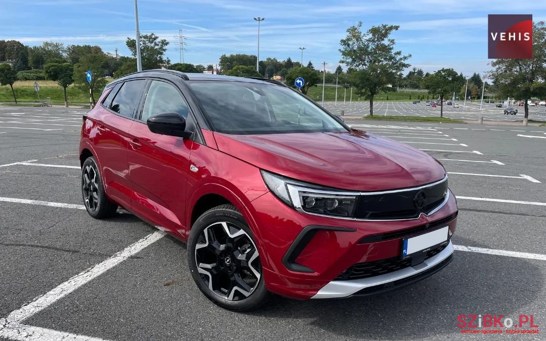 2022' Opel Grandland photo #2