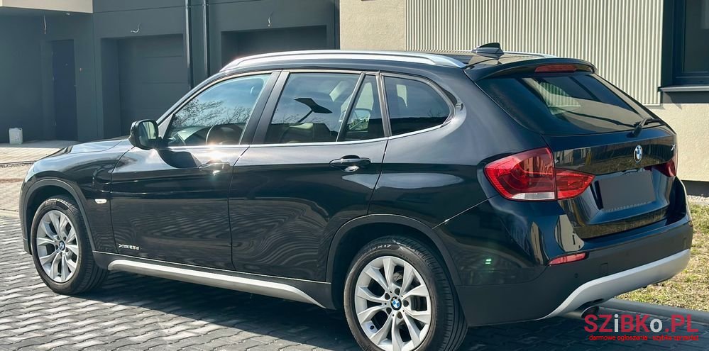 2010' BMW X1 Xdrive23D photo #5