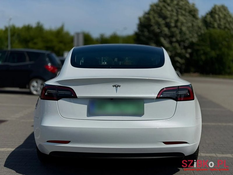 2022' Tesla Model 3 photo #3